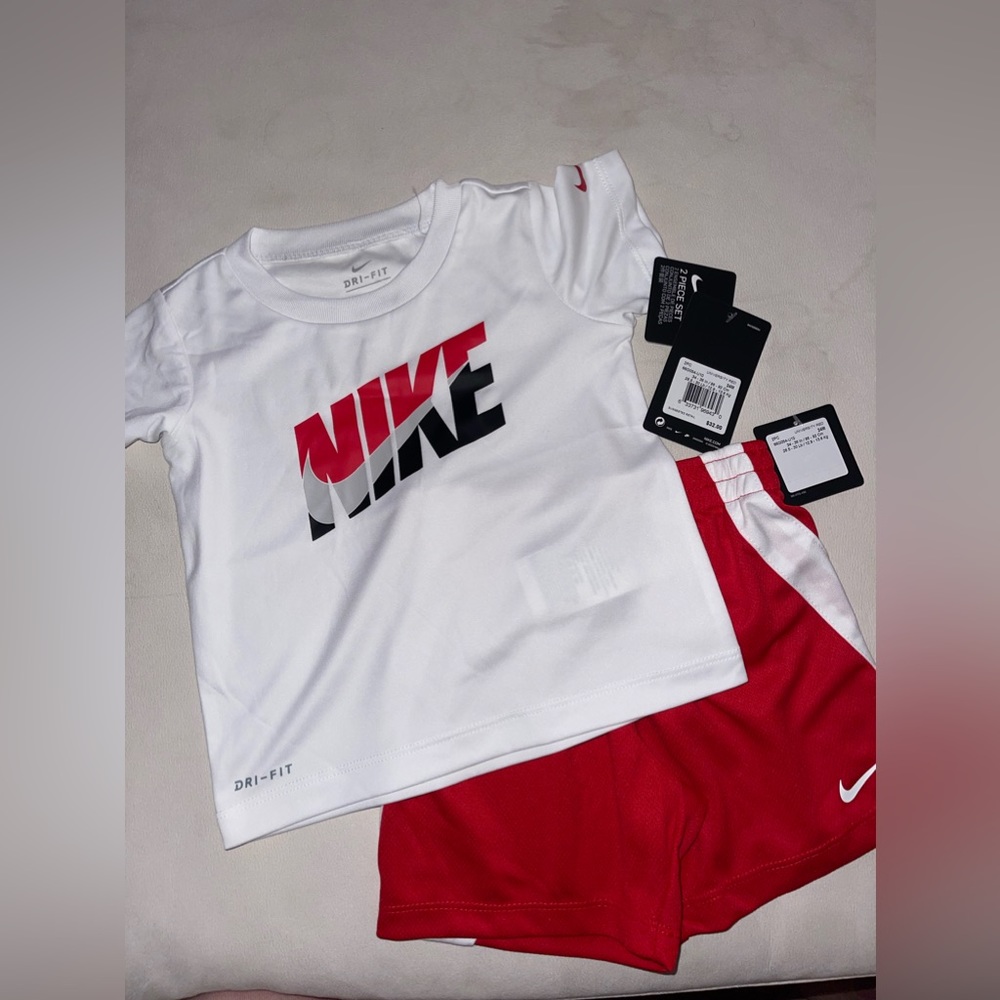 Nike Baby Boy 2pc Shorts Set University Red 24M